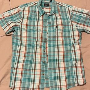 Short sleeve shirt